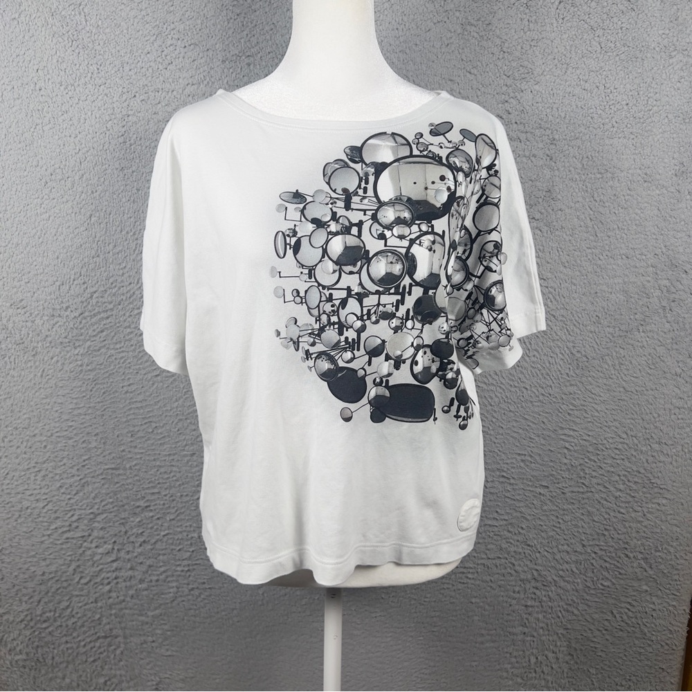 Akris Punto Top Womens US 6 White Mirrors Graphic Short Sleeve Preppy Casual